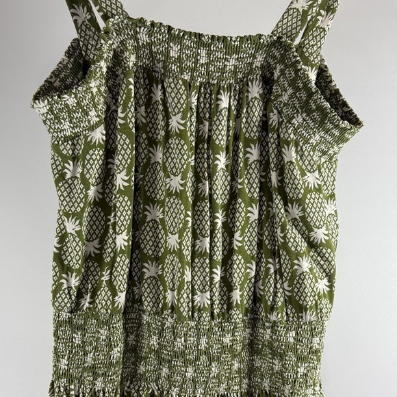 Boden Rosamund Smocked Jersey Dress - Picture 4 of 9